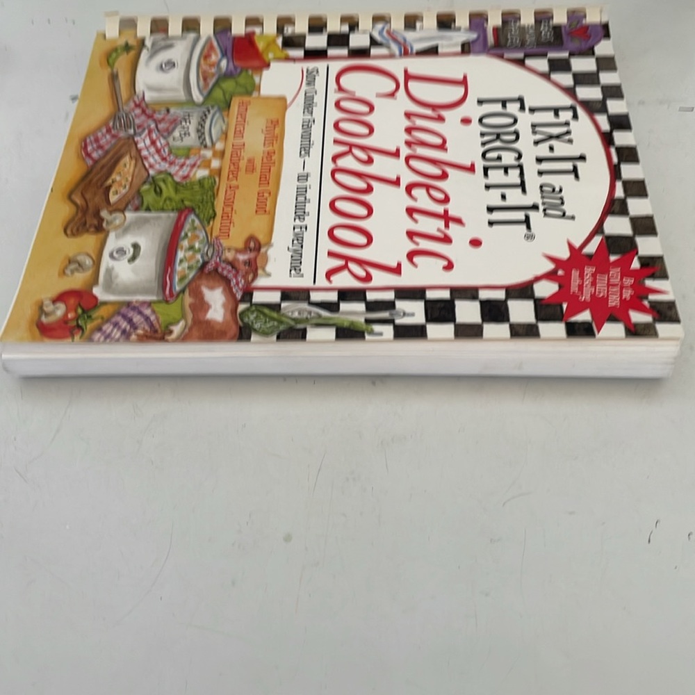 Fix-It And Forget-It Diabetic Cookbook - Picture 4 of 6